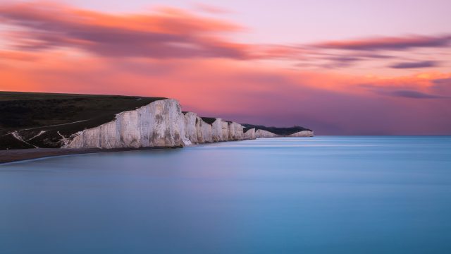 自然 风景 云 天空 水 海岸 海滩 草 山脉 海 日落 4K壁纸壁纸下载