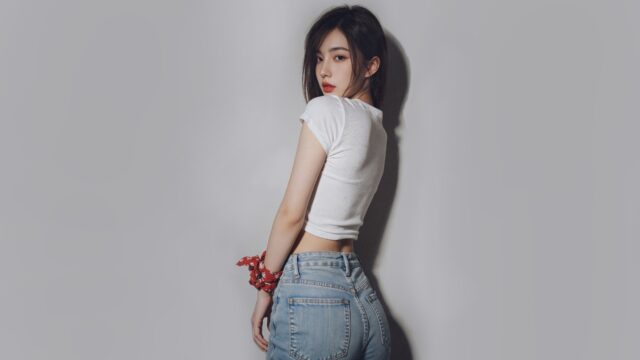 清纯气质女生时尚写真 4K 壁纸 高清唯美人像电脑桌面图片免费下载