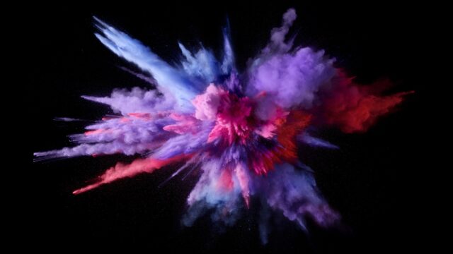 炫彩烟雾粉末迸发艺术 4K 壁纸 暗黑创意抽象桌面高清图片免费下载